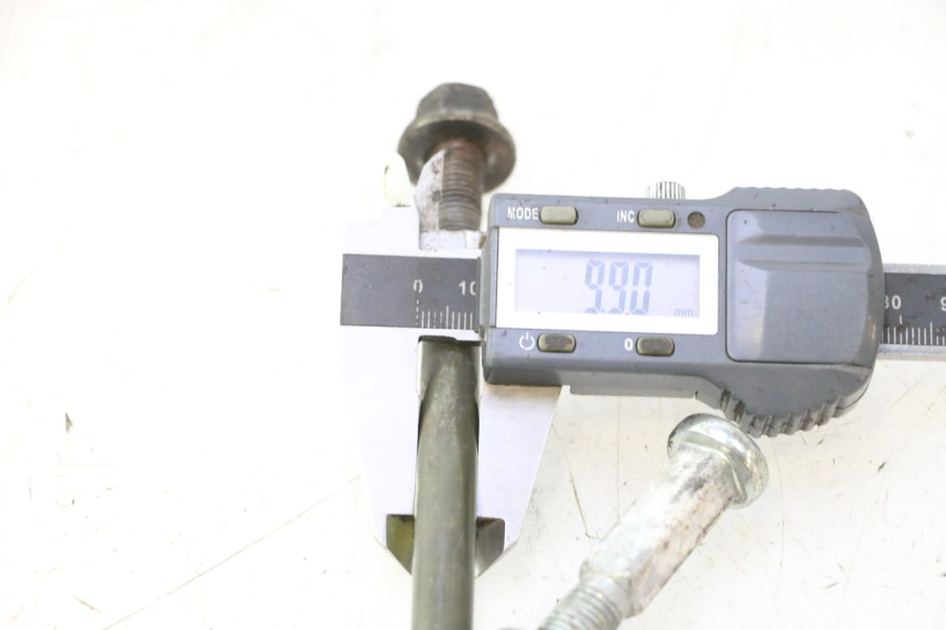 photo de WAŁ SILNIKA YAMAHA SLIDER 50 (1999 - 2004) - Inny kąt widzenia