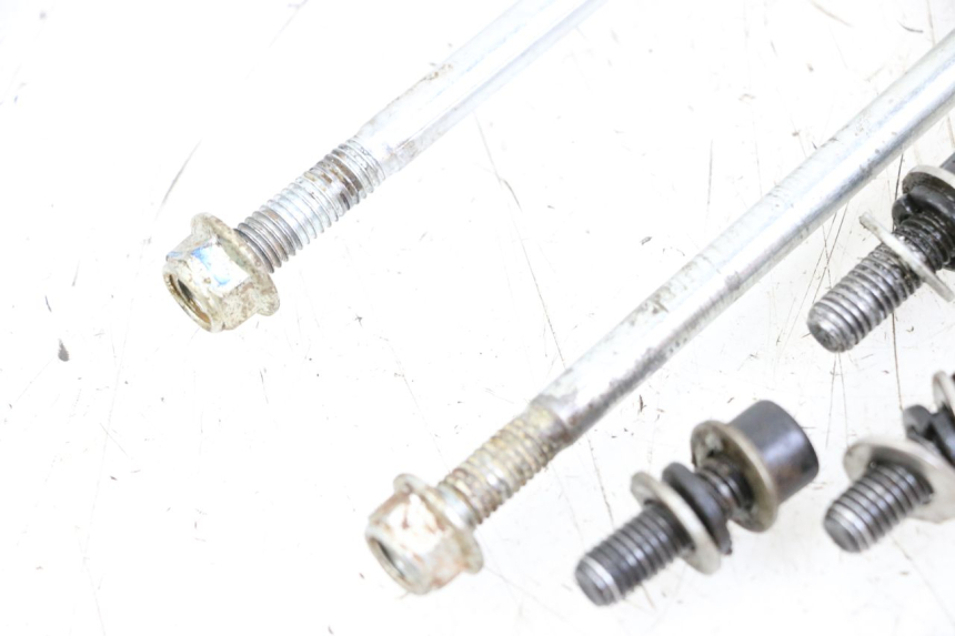 photo de OŚ SILNIKA NITRO MOTORS THUNDER 125 - Inny kąt widzenia