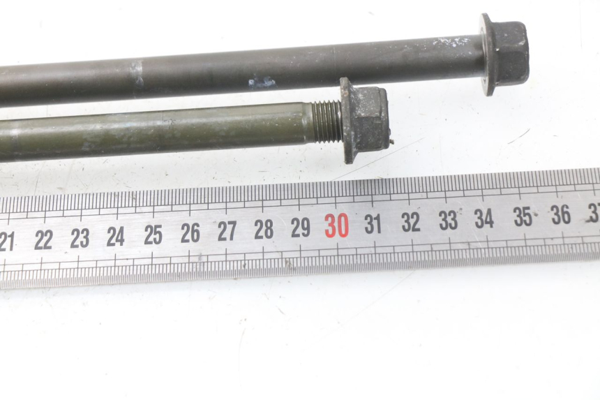 photo de OŚ SILNIKA YAMAHA XP T-MAX TMAX ABS 500 (2004 - 2007) - Widok ogólny