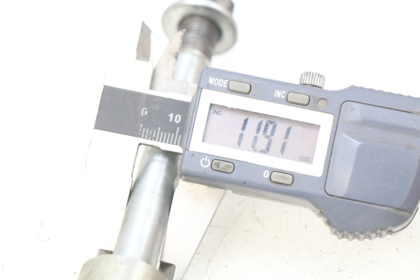 photo de OŚ KOŁA TYLNEGO TNT MOTOR CITY 50 (2007 - 2018) - Inny kąt widzenia