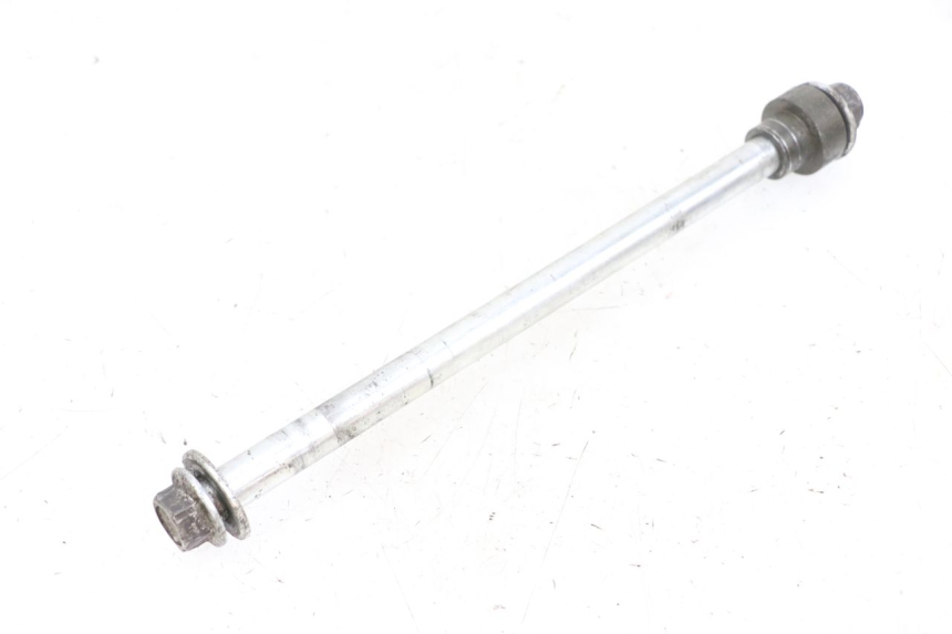 photo de OŚ KOŁA TYLNEGO KSR CODE 125 (2018 - 2020) - Punkty mocowania