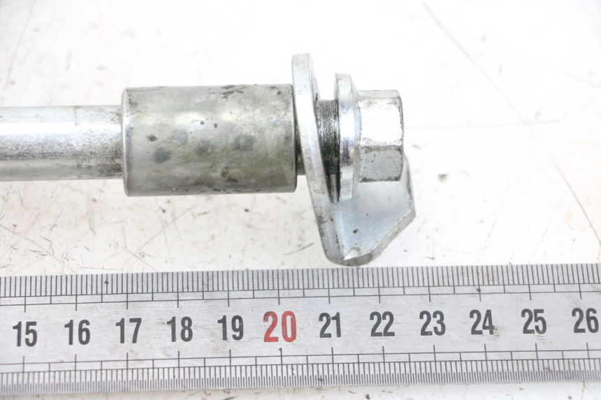 photo de OŚ KOŁA TYLNEGO RSR DIRT BIKE 150 - Szczegół części