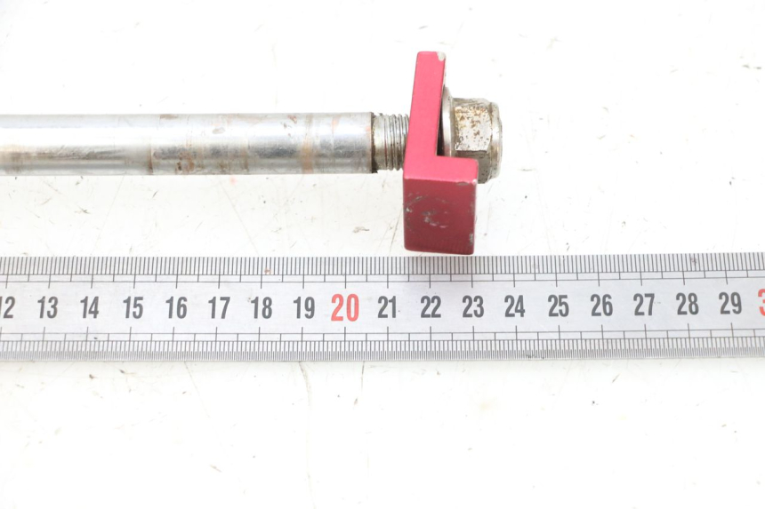 photo de OŚ KOŁA TYLNEGO CCR DIRT BIKE 125 - Zoom stanu zużycia