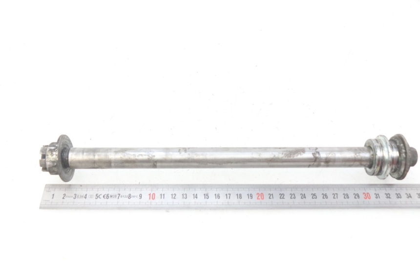 photo de OŚ KOŁA TYLNEGO YAMAHA FJ 3CX 1200 (1986 - 1996) - Zoom stanu zużycia