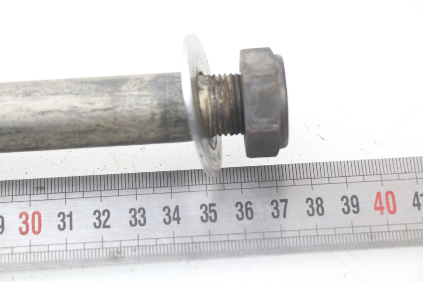 photo de OŚ KOŁA TYLNEGO YAMAHA FJR ABS 1300 (2006 - 2012) - Szczegół części