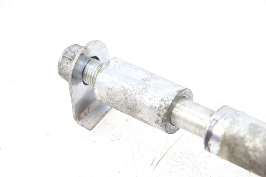 photo de OŚ KOŁA TYLNEGO JINLUN JL HIGHLANDER 125 (2007 - 2015) - Punkty mocowania