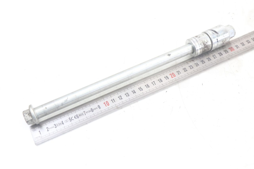 photo de OŚ KOŁA TYLNEGO MASAI SCRAMBLER SPORT 125 (2021 - 2025) - Zoom stanu zużycia