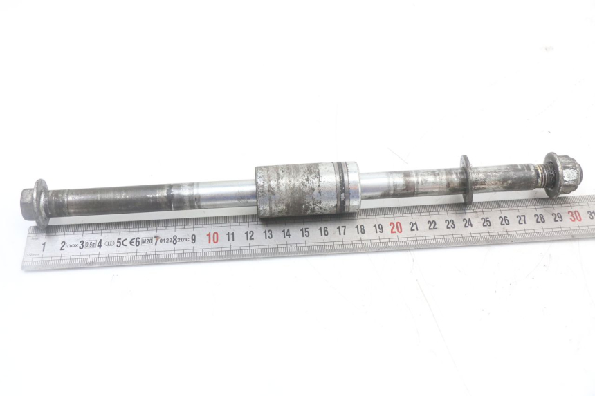 photo de OŚ KOŁA TYLNEGO ASTOR ORCAL 125 (2015 - 2017) - Szczegół części