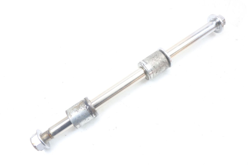 photo de OŚ KOŁA TYLNEGO REGAL RAPTOR SPYDER 125 (2010 - 2018) - Szczegół części