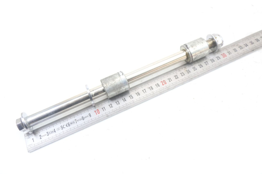 photo de OŚ KOŁA TYLNEGO REGAL RAPTOR SPYDER 125 (2010 - 2018) - Zoom stanu zużycia