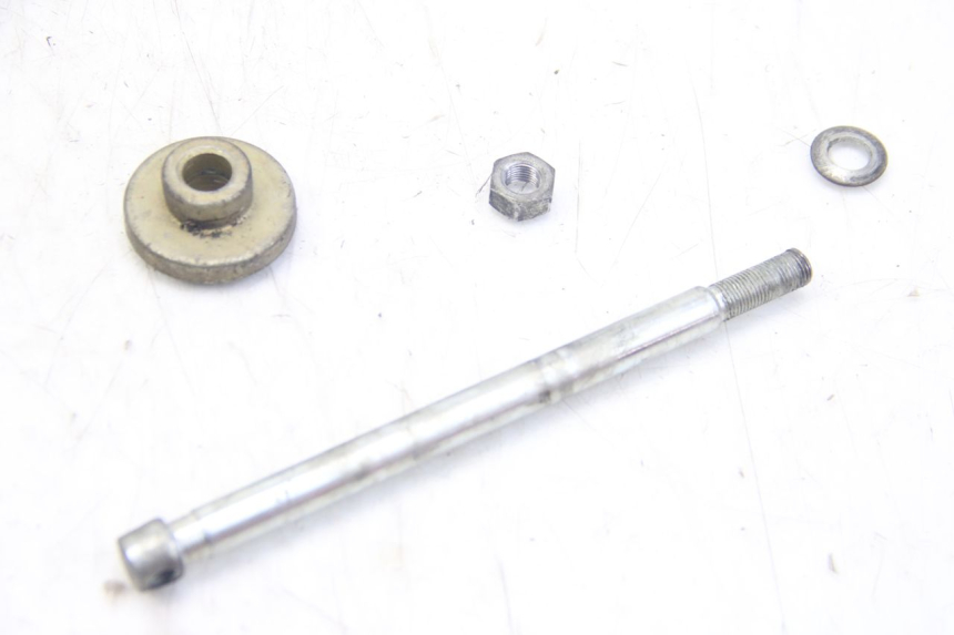 photo de OŚ KOŁA TYLNEGO JAWA STELLA BABETTA 134 50 - Widok główny