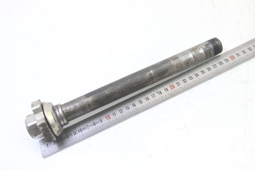 photo de OŚ KOŁA TYLNEGO KTM SUPERENDURO R 950 (2005 - 2009) - Zoom stanu zużycia