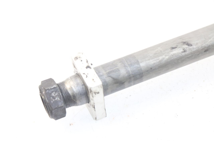 photo de OŚ KOŁA TYLNEGO YAMAHA TDM ABS 900 (2002 - 2014) - Widok ogólny