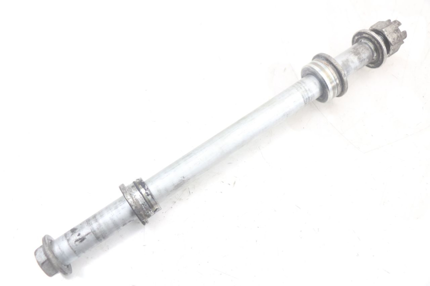 photo de OŚ KOŁA TYLNEGO KAWASAKI VERSYS ABS 650 (2015 - 2018) - Widok główny