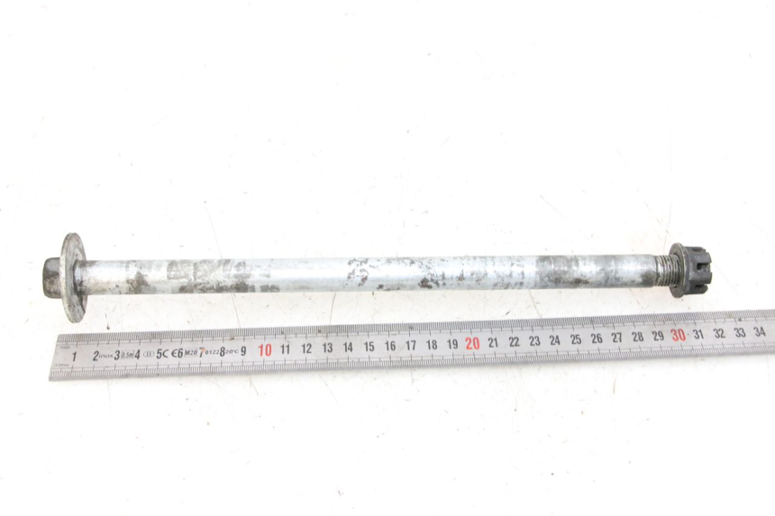 photo de OŚ KOŁA TYLNEGO YAMAHA XJ600 XJ DIVERSION 600 (1992 - 1997) - Zoom stanu zużycia