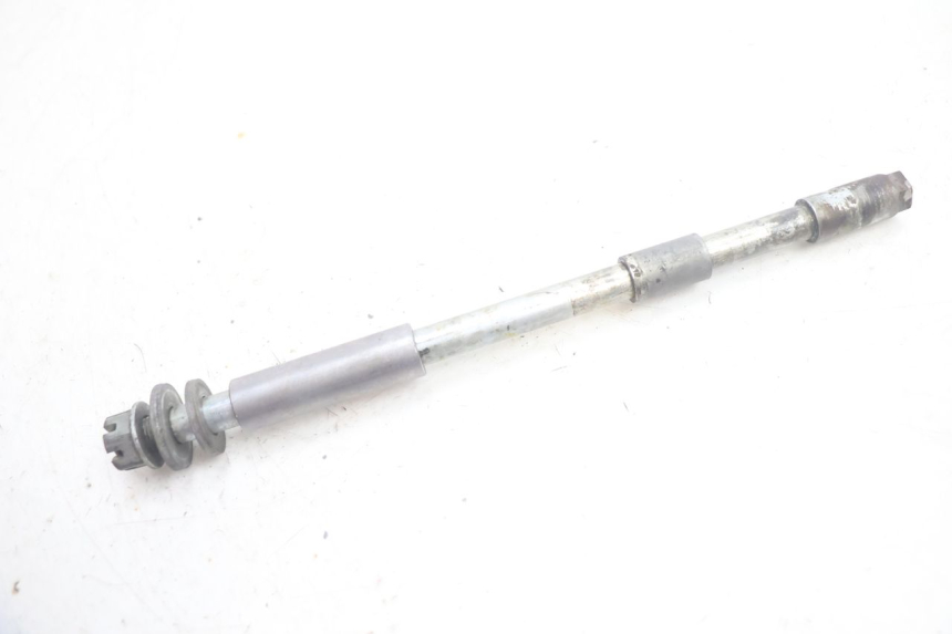 photo de OŚ KOŁA TYLNEGO YAMAHA XV VIRAGO 535 (1988 - 2004) - Szczegół części