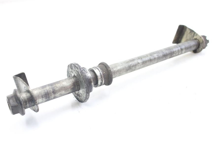 photo de OŚ KOŁA TYLNEGO KAWASAKI ZZR 600 (1995 - 2004) - Widok główny