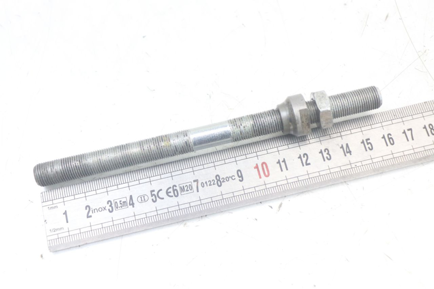 photo de OŚ KOŁA PRZEDNIEGO PEUGEOT 103 VOGUE VS2 50 (2004 - 2017) - Szczegół części