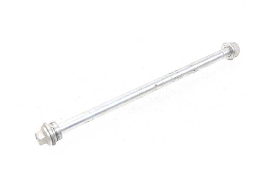 photo de OŚ KOŁA PRZEDNIEGO KYMCO AGILITY 4T 50 (2018 - 2022) - Zbliżenie techniczne