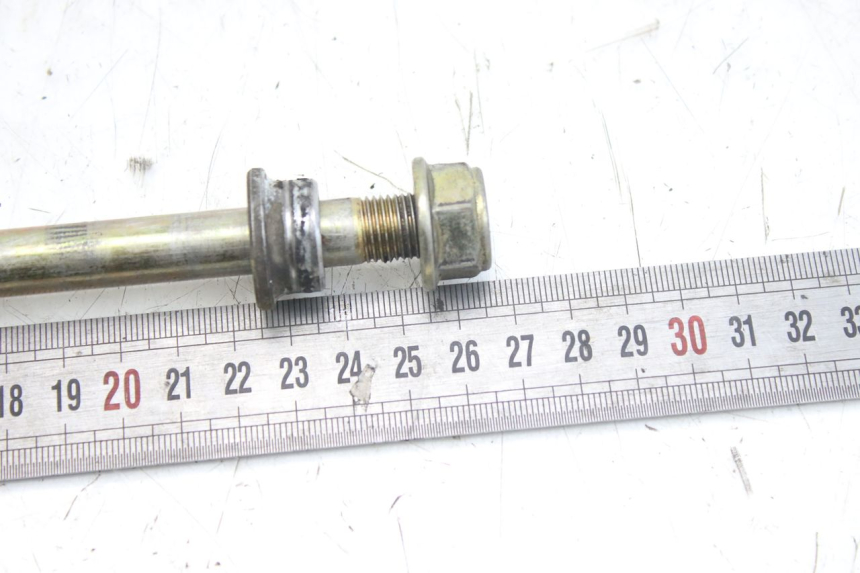 photo de OŚKA KOŁA PRZEDNIEGO KYMCO AGILITY 4T 50 (2005 - 2018) - Inny kąt widzenia