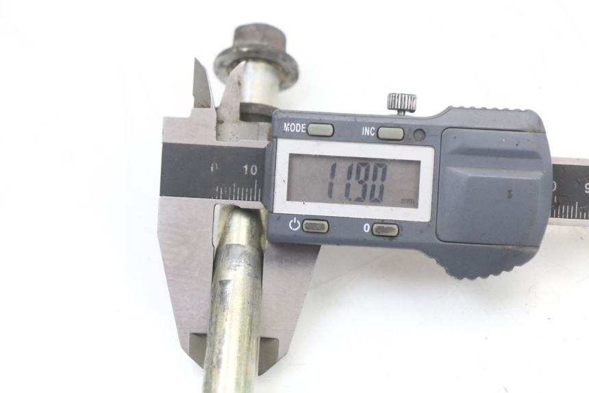 photo de OŚ KOŁA PRZEDNIEGO KYMCO AGILITY CARRY 50 (2011 - 2020) - Inny kąt widzenia