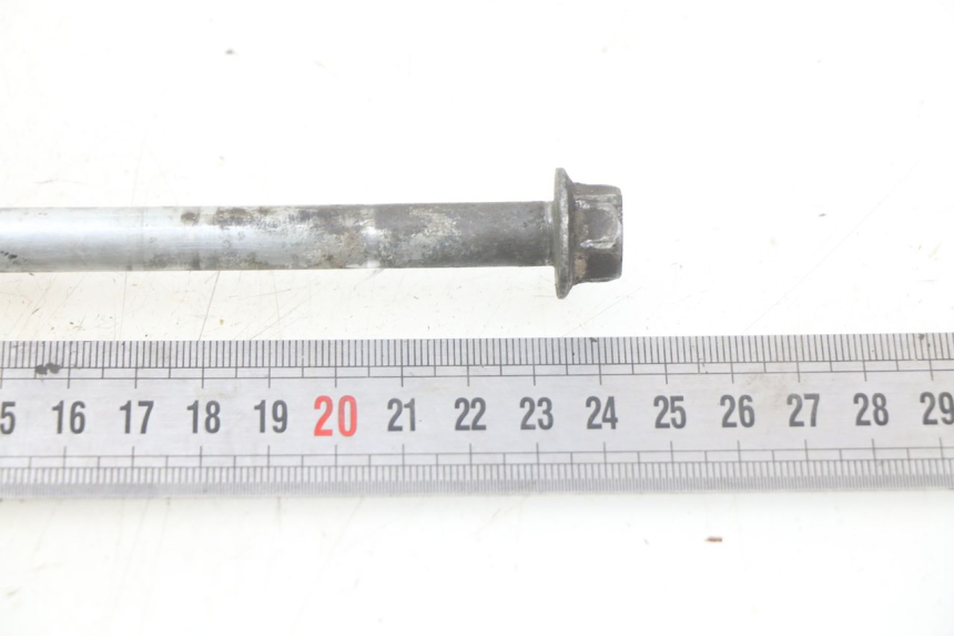 photo de OŚ KOŁA PRZEDNIEGO MBK BOOSTER SPIRIT 50 (1999 - 2003) - Zoom stanu zużycia