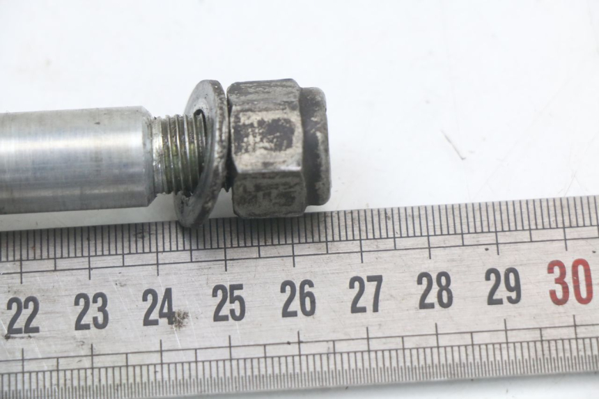 photo de OŚ KOŁA PRZEDNIEGO PEUGEOT BUXY 50 (1993 - 1998) - Zoom stanu zużycia