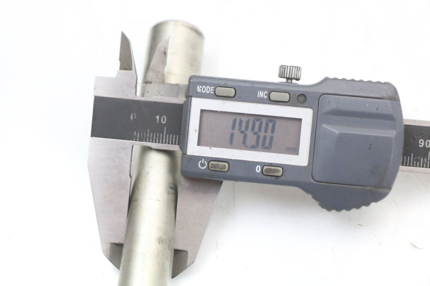 photo de OŚ PRZEDNIEGO KOŁA PEUGEOT CITYSTAR 50 (2013 - 2017) - Widok ogólny