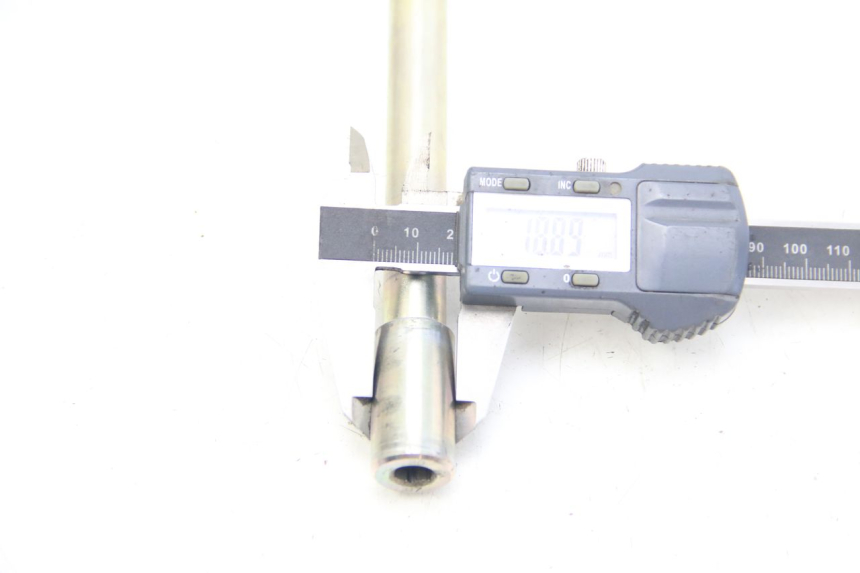 photo de OŚ PRZEDNIEGO KOŁA PEUGEOT CITYSTAR IE 2T 50 (2018 - 2021) - Zoom stanu zużycia