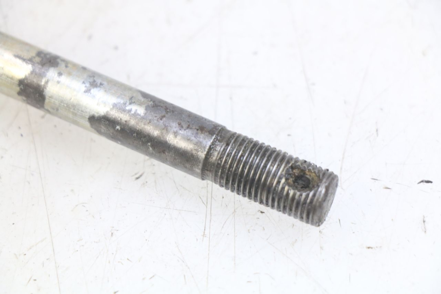 photo de OŚ KOŁA PRZEDNIEGO JIANSHE COYOTE 80 - Zbliżenie techniczne