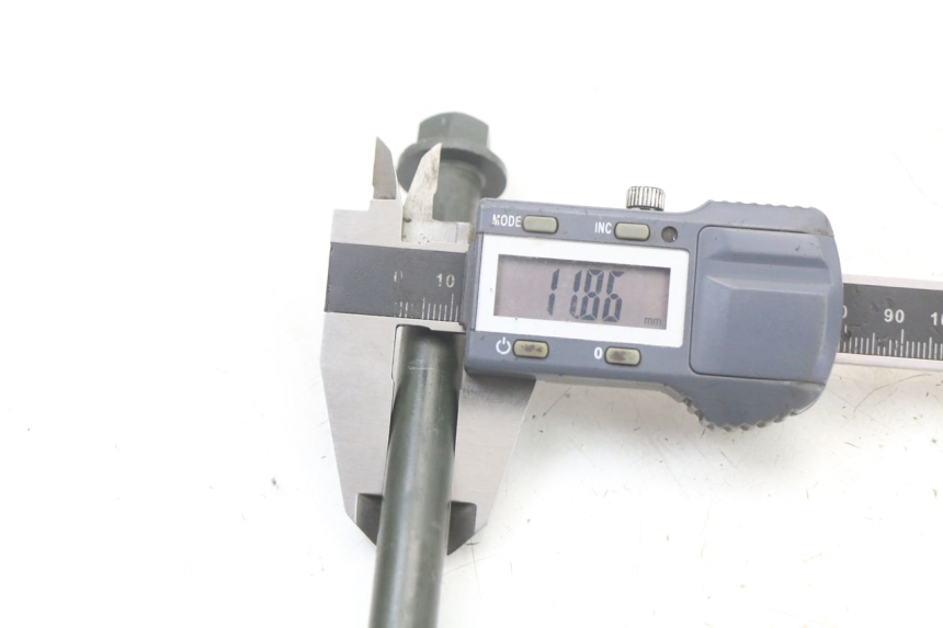 photo de OŚKA KOŁA PRZEDNIEGO SYM CROX 4T 50 (2016 - 2023) - Inny kąt widzenia