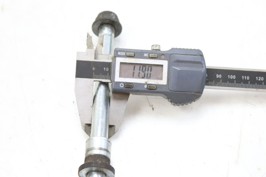 photo de OŚ KOŁA PRZEDNIEGO YAMAHA CYGNUS X INJECTION 125 (2007 - 2013) - Widok ogólny