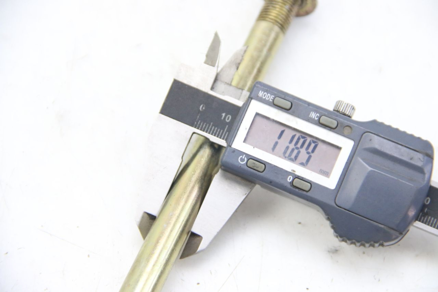 photo de OŚ PRZEDNIEGO KOŁA LONGJIA DIGITA 4T 50 (2019 - 2022) - Stan powierzchni