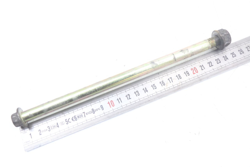 photo de OŚ KOŁA PRZEDNIEGO KYMCO DINK 4T 50 (2007 - 2018) - Szczegół części