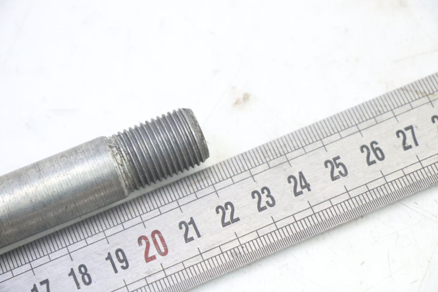 photo de OŚKA KOŁA PRZEDNIEGO APRILIA ETX 125 (1998 - 2002) - Inny kąt widzenia