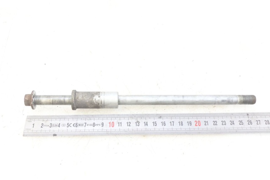 photo de OŚ KOŁA PRZEDNIEGO HONDA FES PANTHEON 2T 125 (1998 - 2002) - Zoom stanu zużycia