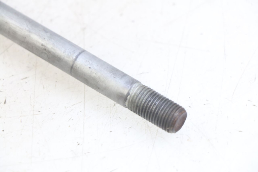 photo de OŚ KOŁA PRZEDNIEGO HONDA FES PANTHEON 2T 125 (1998 - 2002) - Widok ogólny