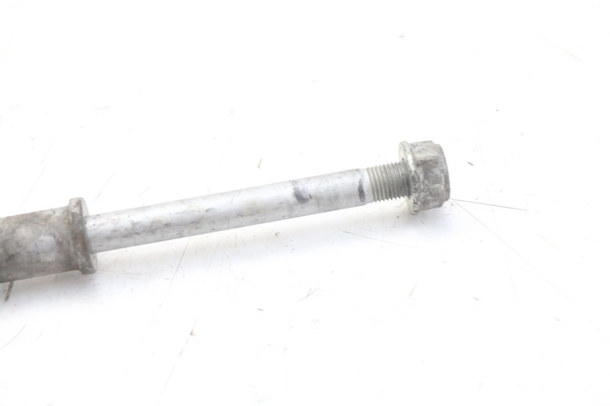 photo de OŚ KOŁA PRZEDNIEGO HONDA FES PANTHEON 2T 125 (1998 - 2002) - Zoom stanu zużycia