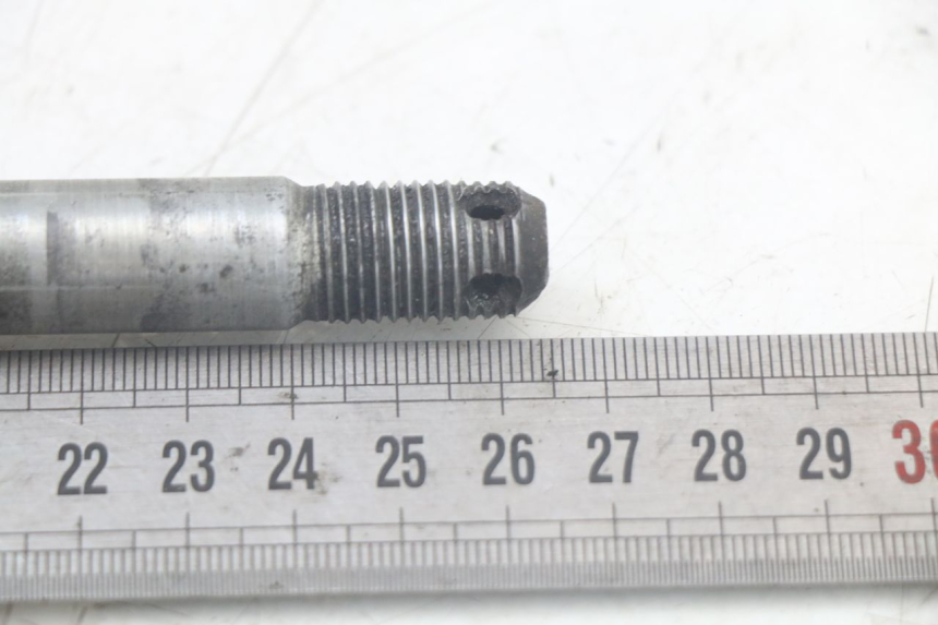 photo de OŚ KOŁA PRZEDNIEGO YAMAHA FJ 3CX 1200 (1986 - 1996) - Zoom stanu zużycia