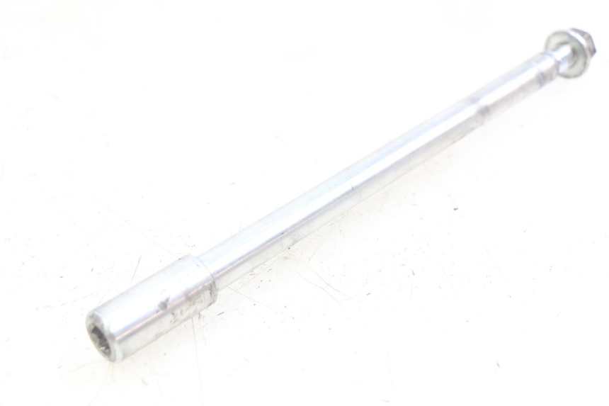 photo de OŚ KOŁA PRZEDNIEGO PIAGGIO FLY 4T 50 (2013 - 2017) - Widok główny