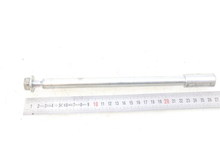 photo de OŚ KOŁA PRZEDNIEGO PIAGGIO FLY 4T 50 (2013 - 2017) - Zbliżenie techniczne