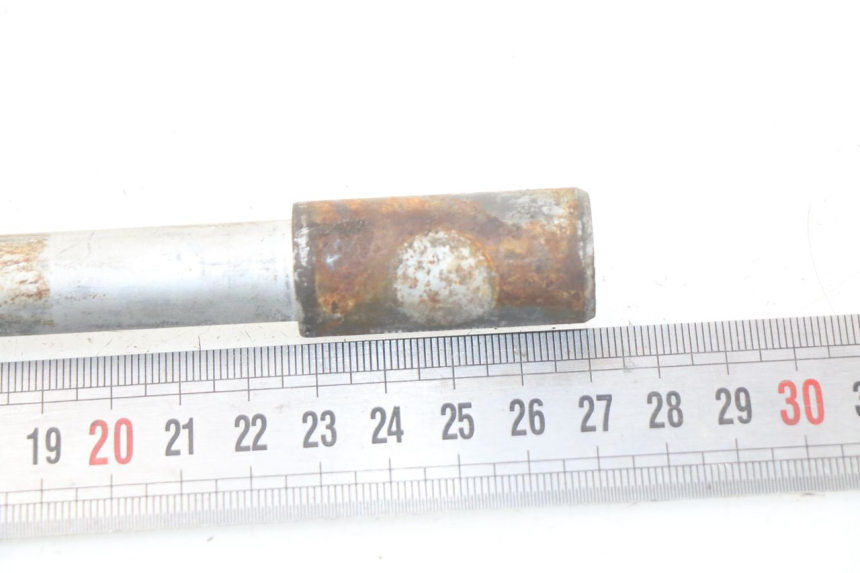 photo de OŚKA KOŁA PRZEDNIEGO PIAGGIO FLY IE 125 (2012 - 2017) - Inny kąt widzenia