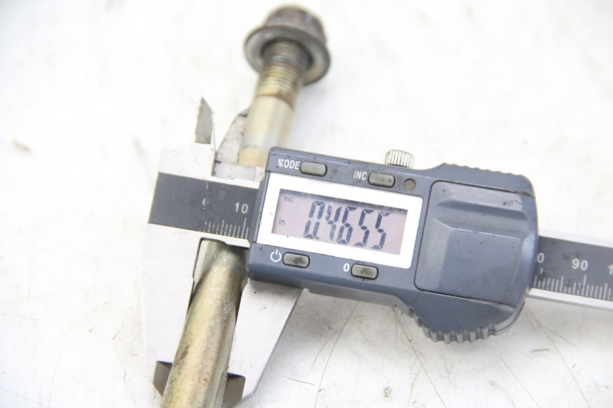 photo de OŚ KOŁA PRZEDNIEGO TNT MOTOR GRIDO 2T 50 (2010 - 2019) - Szczegół części