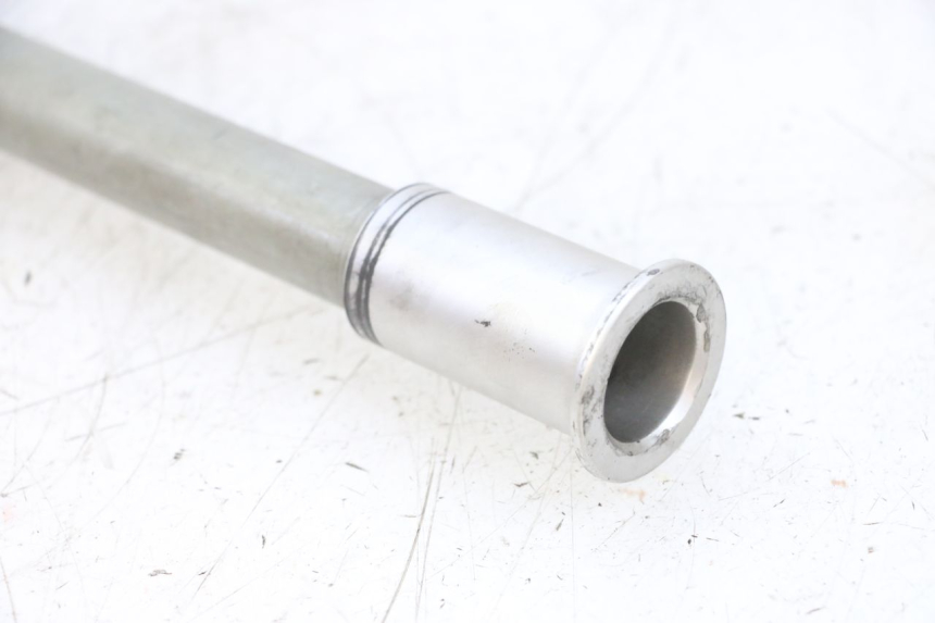 photo de OŚKA KOŁA PRZEDNIEGO SUZUKI GSXR GSX-R 1000 (2003 - 2004) - Punkty mocowania