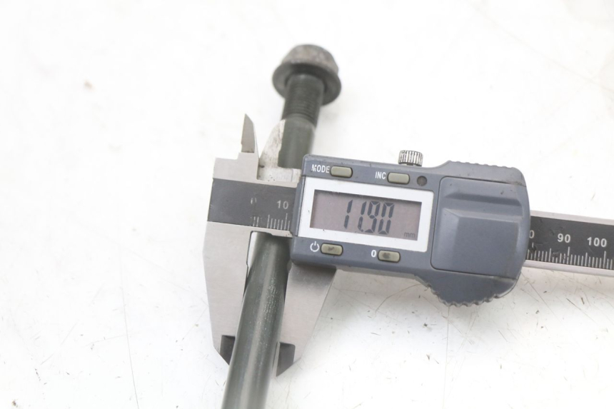 photo de OŚ KOŁA PRZEDNIEGO SYM JET 14 4T 50 (2018 - 2022) - Inny kąt widzenia