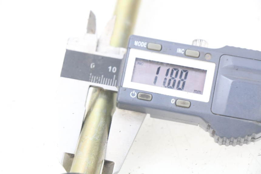 photo de OŚKA KOŁA PRZEDNIEGO SYM JET EURO X 2T 50 (2003 - 2007) - Inny kąt widzenia