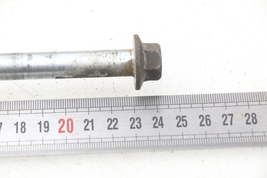 photo de OŚ KOŁA PRZEDNIEGO PEUGEOT KISBEE 4T 50 (2010 - 2017) - Szczegół części