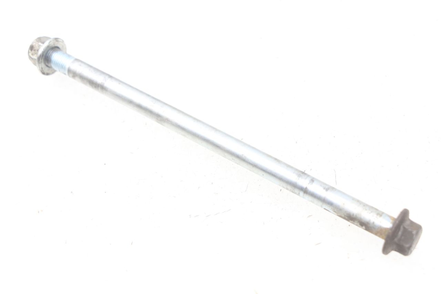 photo de OŚ KOŁA PRZEDNIEGO PEUGEOT KISBEE 4T 50 (2010 - 2017) - Zbliżenie techniczne