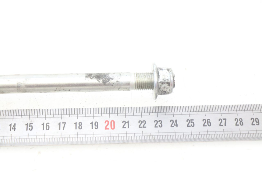 photo de OŚ KOŁA PRZEDNIEGO PEUGEOT KISBEE 4T 50 (2018 - 2022) - Szczegół części