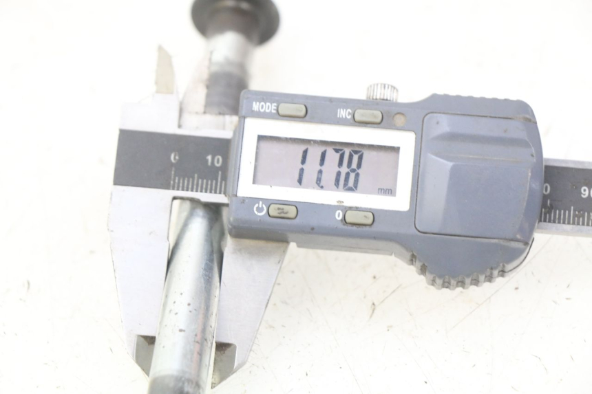 photo de OŚ KOŁA PRZEDNIEGO ORCAL KITE 4T 50 (2019 - 2023) - Szczegół części